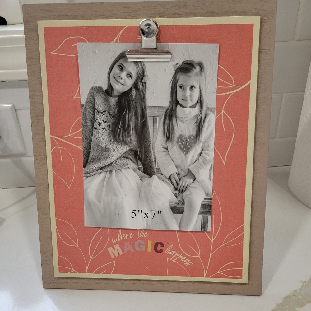 Frame with photo clip/ where the magic happens